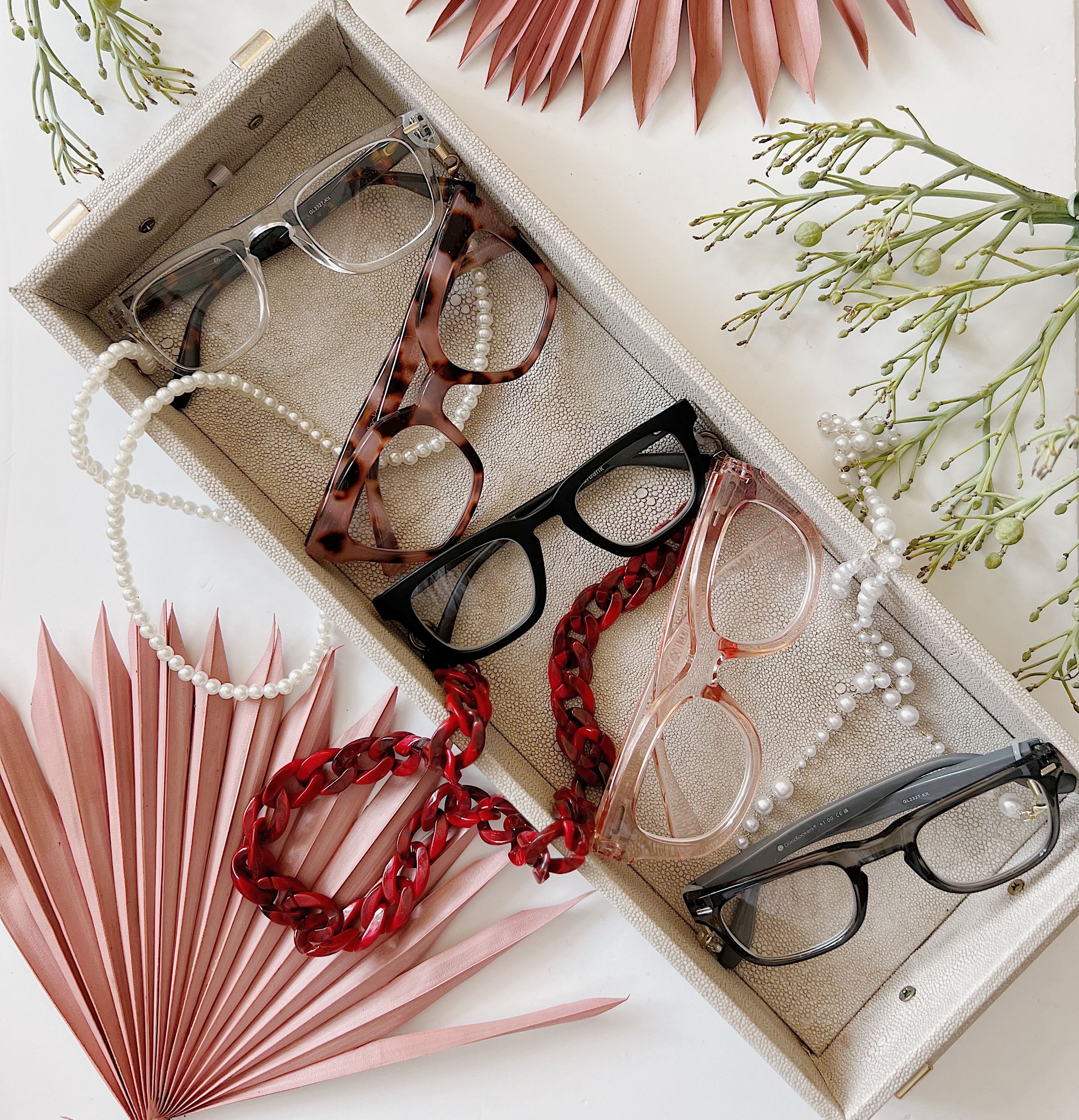 Goodlookers profile image 2